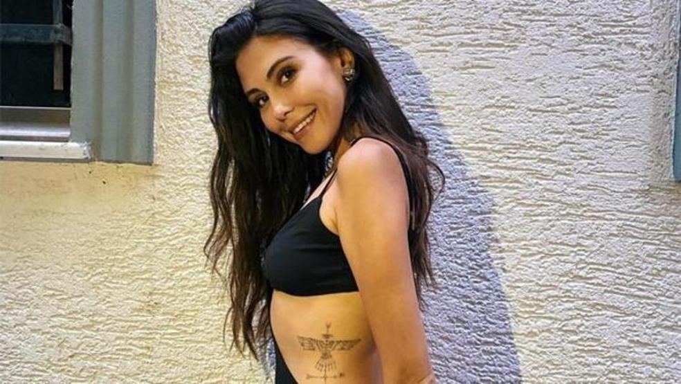 Dilara Aksüyekle Cihangirde köşe kapmaca