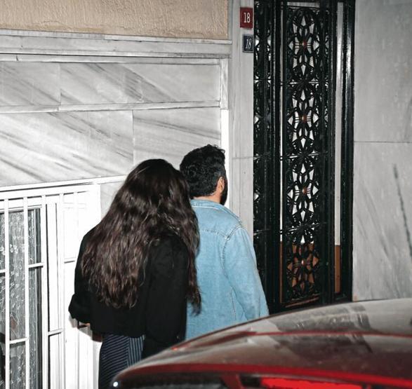 Dilara Aksüyekle Cihangirde köşe kapmaca