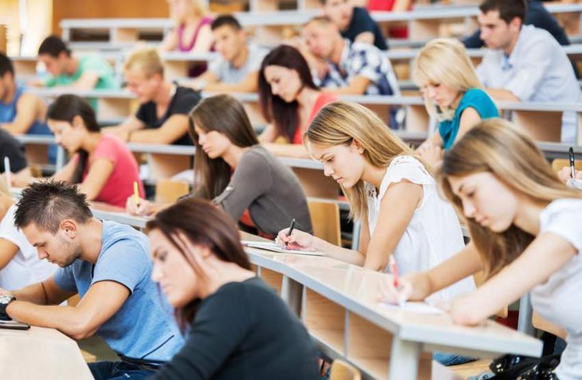 İngilterede yeni vize programı: Dünyanın en iyi üniversitelerinden mezun olanlar başvurabilecek