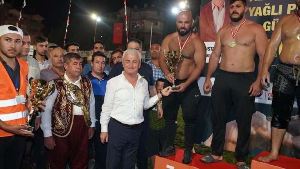 Survivor şampiyonu da yarışmaya katıldı! İşte kazanan isim...