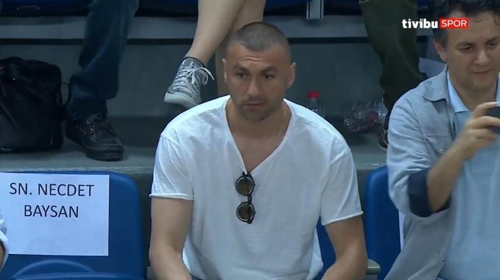 Darüşşafaka-Fenerbahçe maçında Burak Yılmaz sürprizi