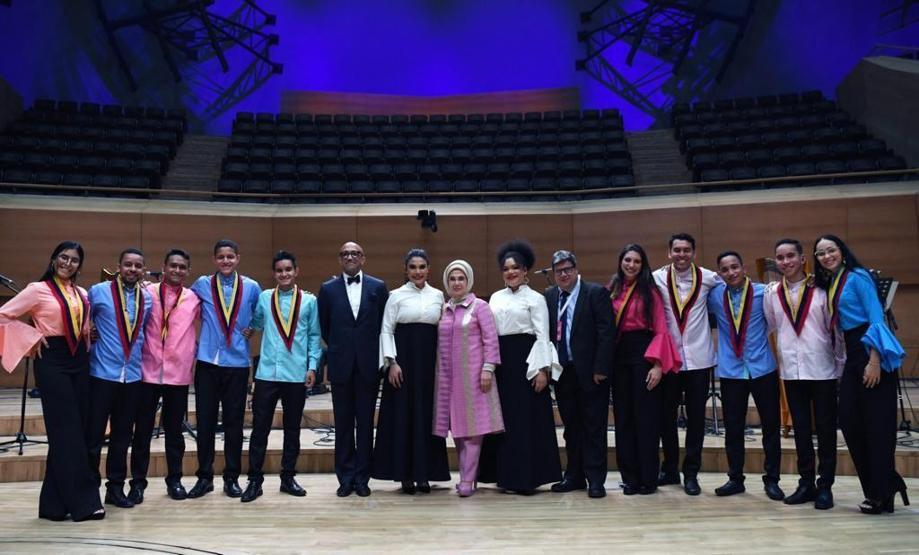 Emine Erdoğan, Başkent Kültür Yolu Festivaline katıldı