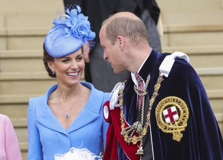 Kraliçe Elizabethe yakın olmak için Kensington Sarayında ayrılacaklar