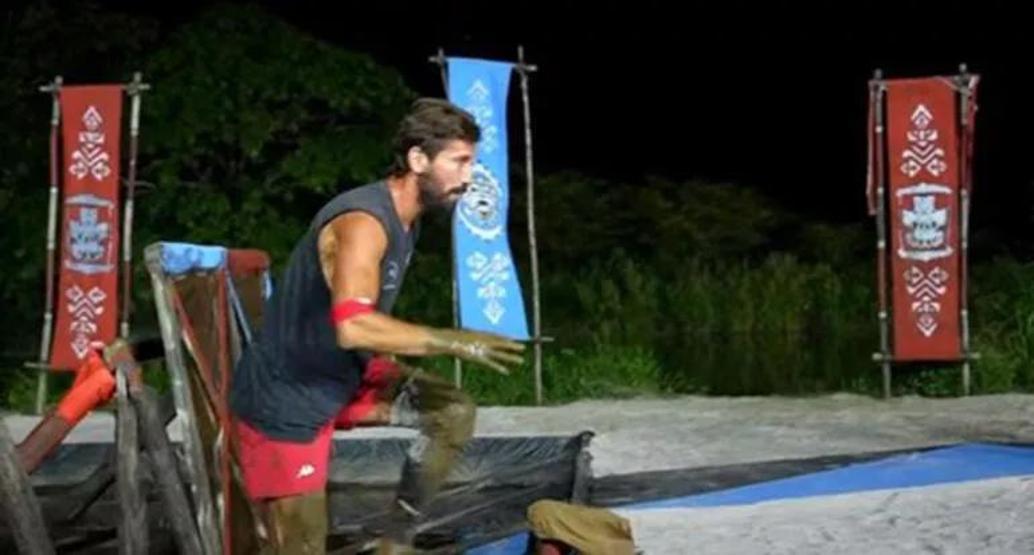 Survivorda Ayşe-Adem gerilimi Sen önüme geçtin