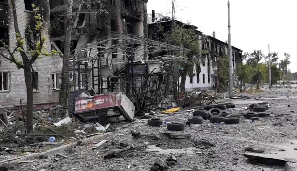 Ukrayna'nın doğusundaki 'son kale' düştü... Zelenski'den ilk açıklama!