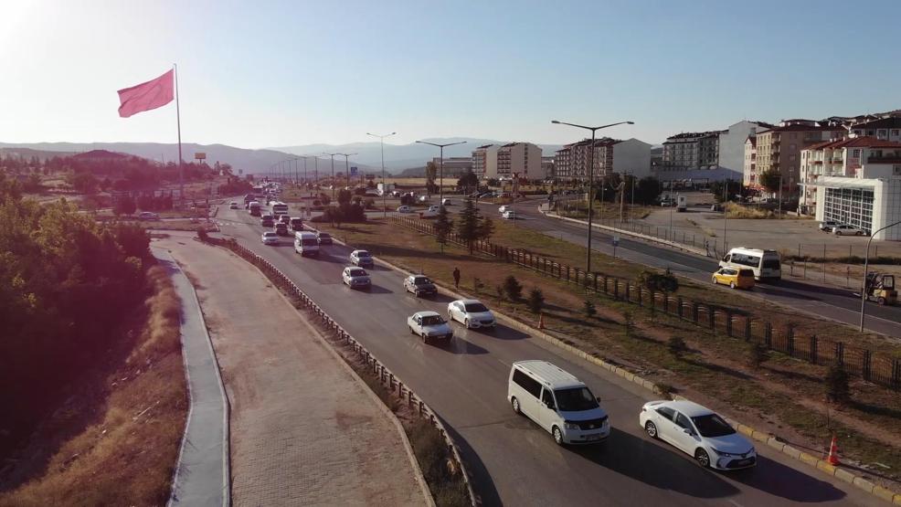 Bayram yolculuğu başladı: 43 ilde trafik yoğunluğu