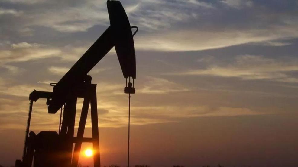 Tahminler daha aşağısı için Petrolde düşüş ivme kazandı