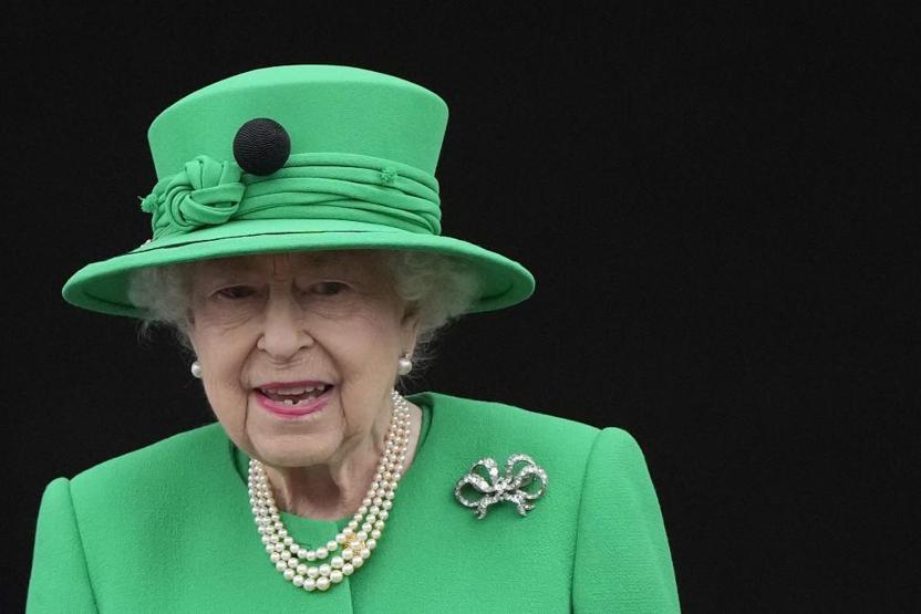 Son dakika haberi: Kraliçe 2. Elizabeth hayatını kaybetti