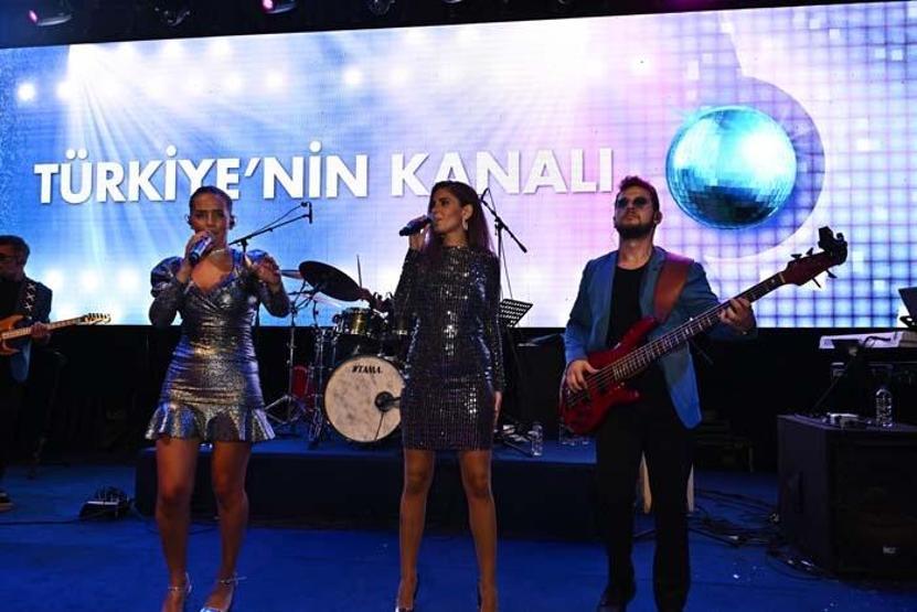 Kanal Dden yeni sezona görkemli başlangıç Medya ve iş dünyası Kanal D yeni yayın dönemi lansman gecesinde buluştu