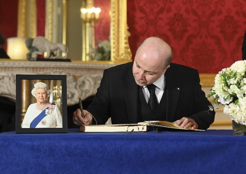 Hangi liderler Kraliçe II. Elizabeth’in cenaze törenine katılıyor Londra’dan öne çıkan kareler
