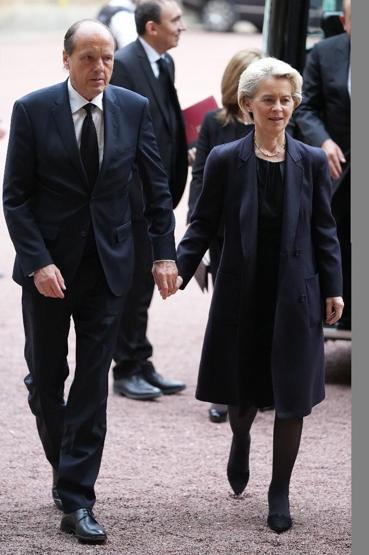 Hangi liderler Kraliçe II. Elizabeth’in cenaze törenine katılıyor Londra’dan öne çıkan kareler