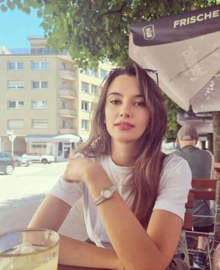 Lydia Tuğutlunun oğluna vereceği isim sosyal medyayı ikiye böldü