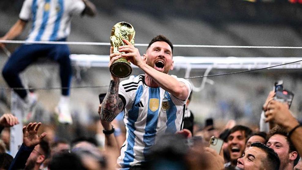 Ronaldo mu, Messi mi? IFFHS son noktayı koydu!