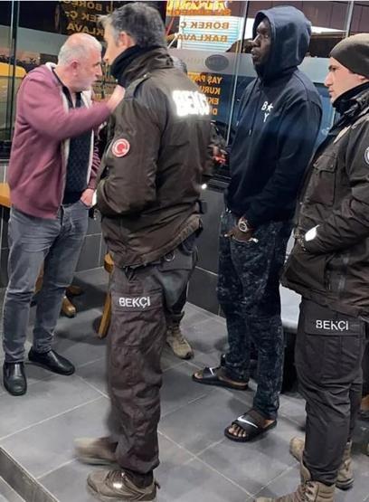 Mbaye Diagnenin özel şoförü aracını kaçırdı