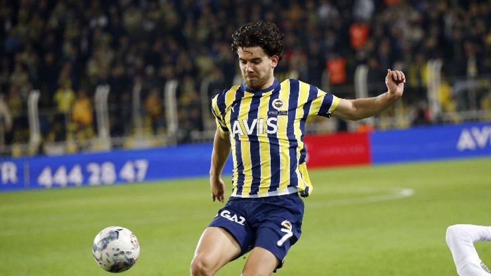 Süper Lig'de dev derbi! Fenerbahçe-Galatasaray muhtemel 11'ler...