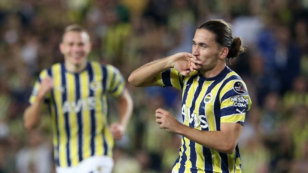 Süper Lig'de dev derbi! Fenerbahçe-Galatasaray muhtemel 11'ler...