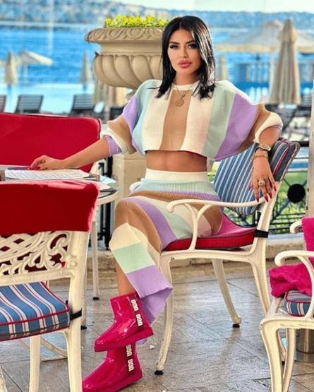 Ebru Polat Taylanddan evlat edinecek