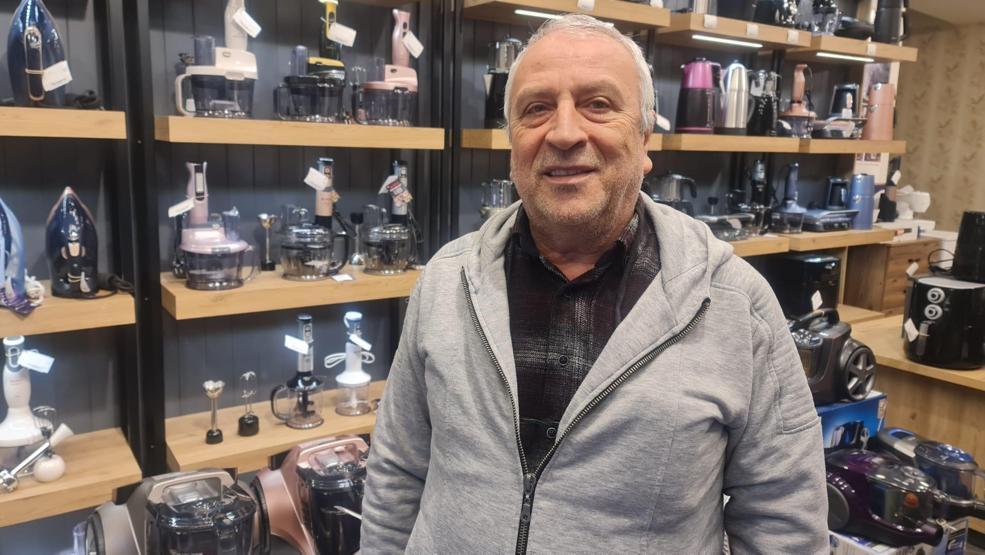 Kuş, kıyma makinesine yuva yaptı: Buradan gidene kadar cihaz ona ait