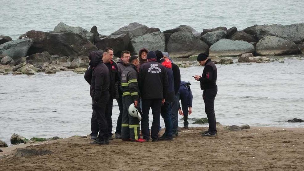 Ekipler harekete geçti Bölgedeki vatandaşlar alandan uzaklaştırıldı
