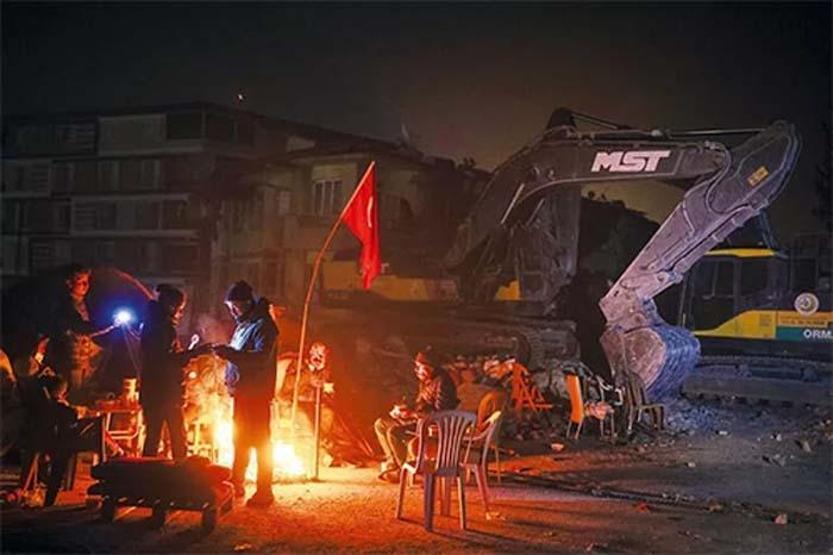 Uzmanlar uyarıyor: Boş bulduğunuz yere çadır kurmayın Salgın hastalık riski: Tifo, kolera, Hepatit A, bu hastalıklar yayılabilir