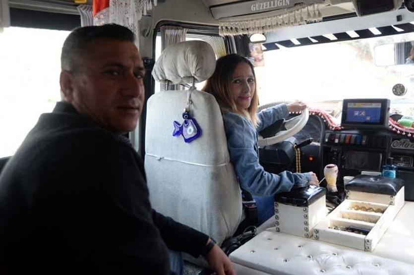 Kadın şoförler, Dünya Kadınlar Gününde direksiyon salladı Önce şaşırıyor, sonra hayran kalıyorlar