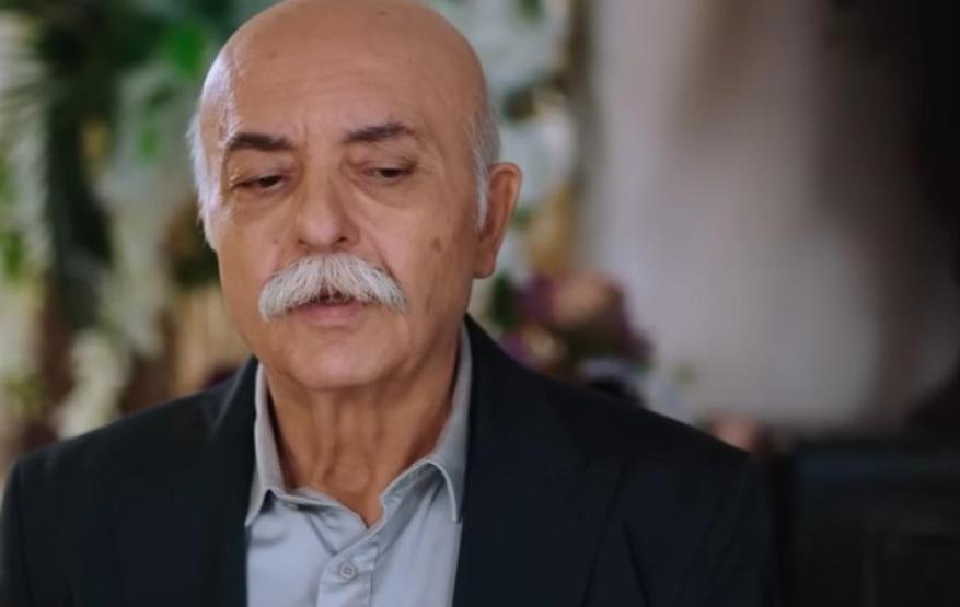 Kızılcık Şerbeti Abdullah Alev aşkını izleyenler şokta! Abdullah Bey kendinden yaşça küçük Alev'e aşık! İlan-ı Aşk! Alev şaşkınlığını gizleyemedi!