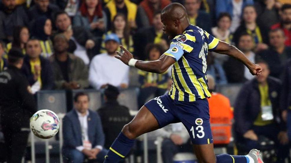Fenerbahçeli Valenciaya MLS kancası Görüşmeler başladı...