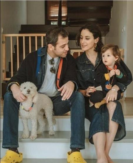 Cansu Tosun ile eşi Erkan Kolçak Köstendilden radikal karar Oğulları için şehri terk ettiler