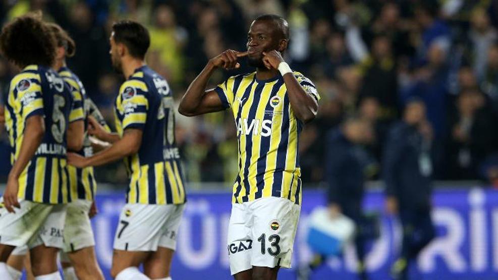 Galatasaraydan Enner Valencia bombası