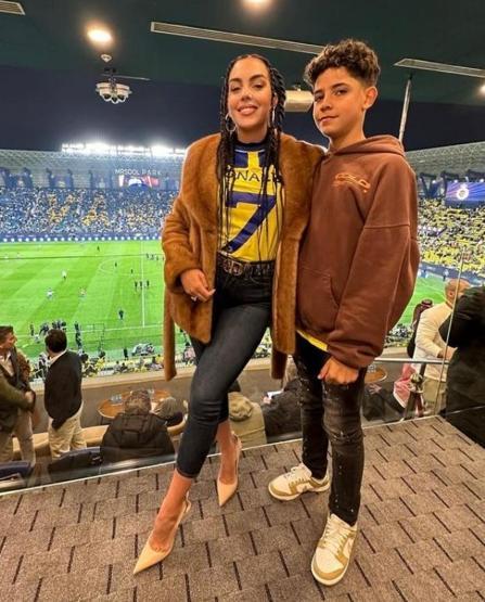Georgina Rodriguezin fotoğrafları Suudi Arabistanda tepki çekti