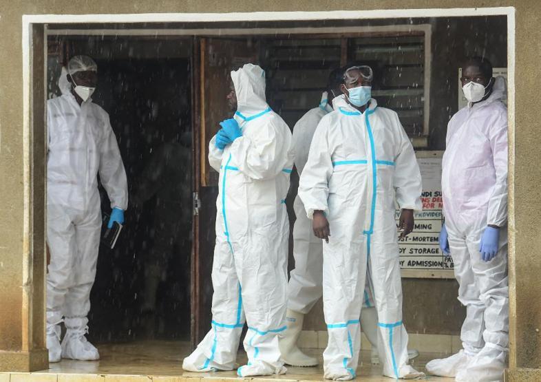 Kenya’da bulunan toplu mezarlar: Cennete gitme vaadiyle açlıktan ölenlerin organları mı çalındı