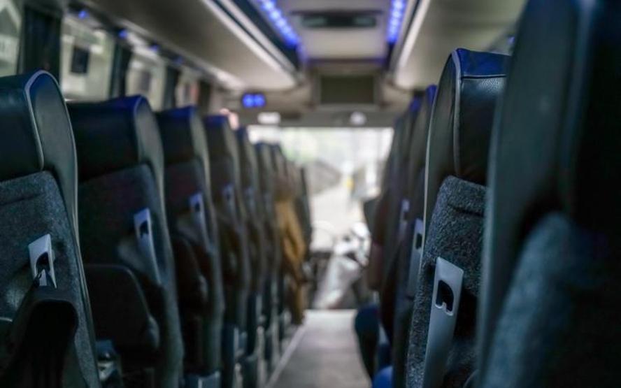 Türkiye seçime gidiyor: Otogarlarda demokrasi seferi