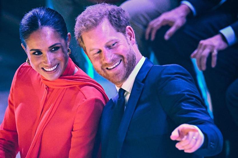 Prens Harry ve Meghan Markle ile gazeteciler arasında iki saat kovalamaca