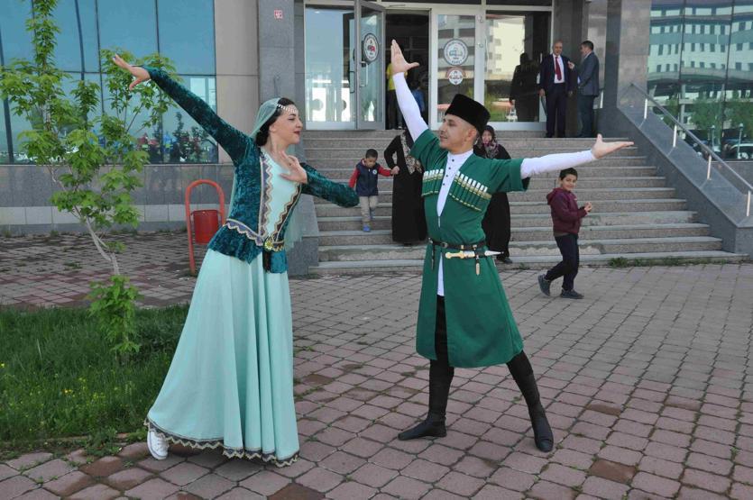 Türkiye'den seçim manzaraları: Sandık başından renkli görüntüler!