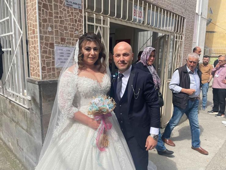 Türkiye'den seçim manzaraları: Sandık başından renkli görüntüler!