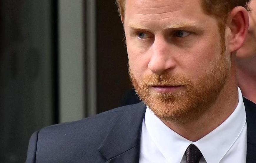 Çapraz sorguya çekilen Prens Harry: “Çocukluğum mahvoldu”