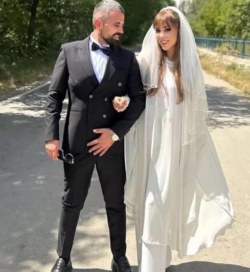 Tuğçe Tayfur: Evli adamın Instagram'ı olmaz!