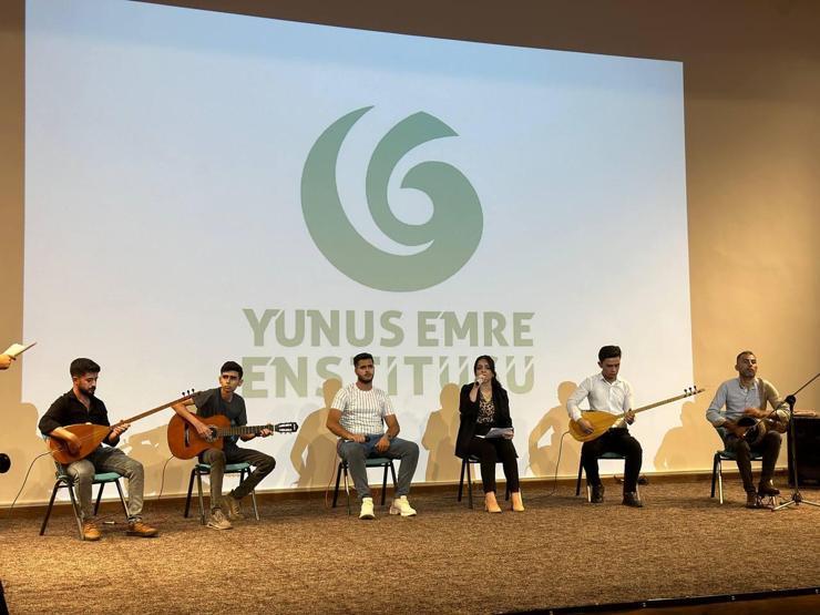 Afrin’de 30 Ağustos kutlaması; Türkçe şiirler okuyup harmandalı oynadılar