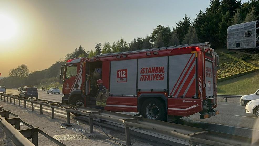 FSM Köprüsü'nde zincirleme kaza: 2'si ağır 5 yaralı