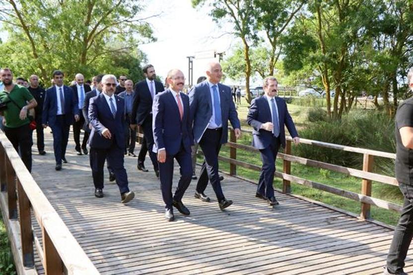 Bakan Ersoy, Kızılırmak Deltası Kuş Cennetini gezdi