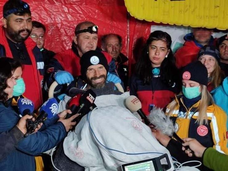 Mağaradan çıkartılan ABDli araştırmacı: Türk hükümetinin hızlı müdahalesi hayatımı kurtardı