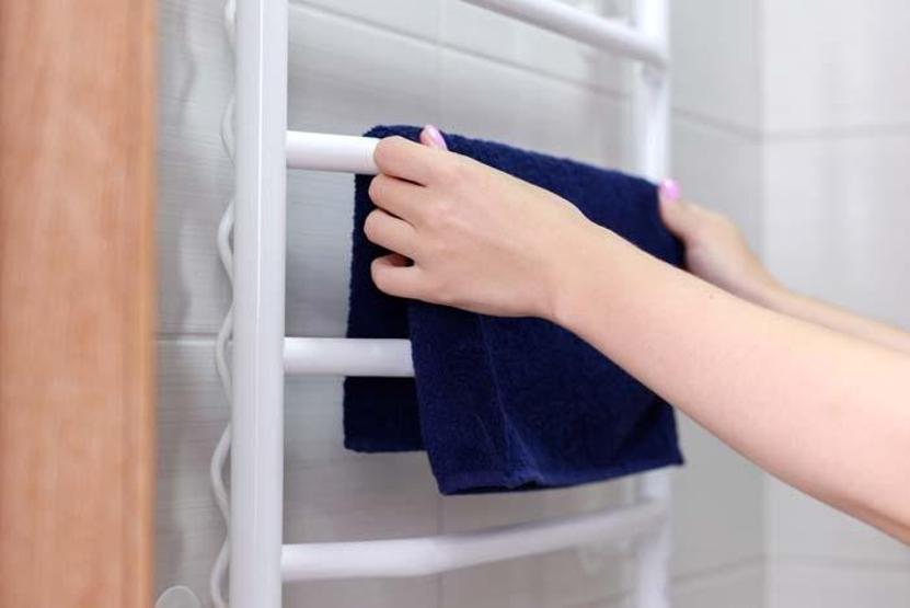 Bu hata banyo havlularını bakteri yuvasına çeviriyor Ne kadar sık yıkamak gerekir