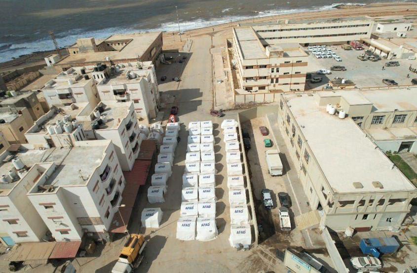 AFAD: Afetten etkilenen Libyalı kardeşlerimiz için barınma çadırları ve sahra hastanesi kuruldu