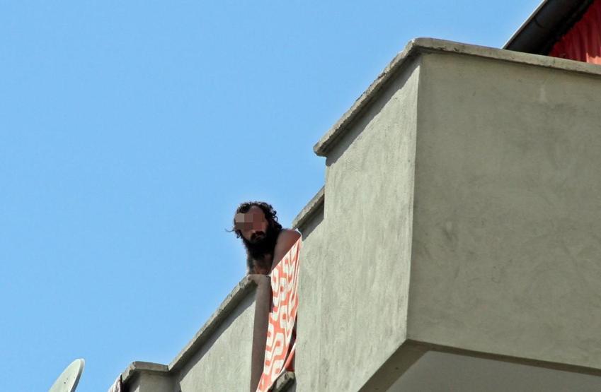Antalya'da nefes kesen operasyon! Rehin alınan anne kurtarıldı