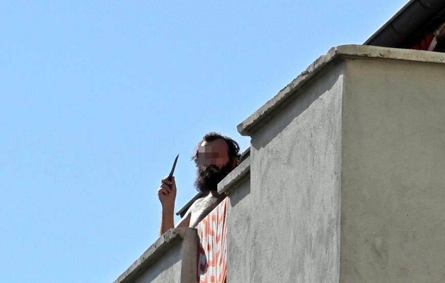 Antalya'da nefes kesen operasyon! Rehin alınan anne kurtarıldı