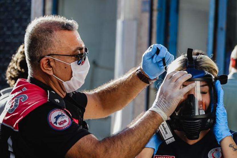 Antalya'da nefes kesen operasyon! Rehin alınan anne kurtarıldı