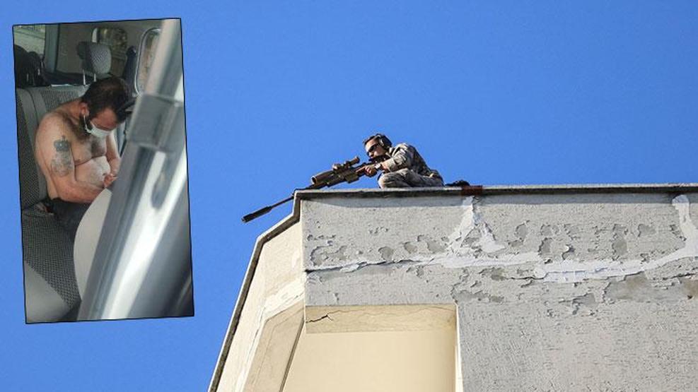 Annesini rehin aldı; Ortalık savaş alanına döndü! 4 saat sonra vuruldu