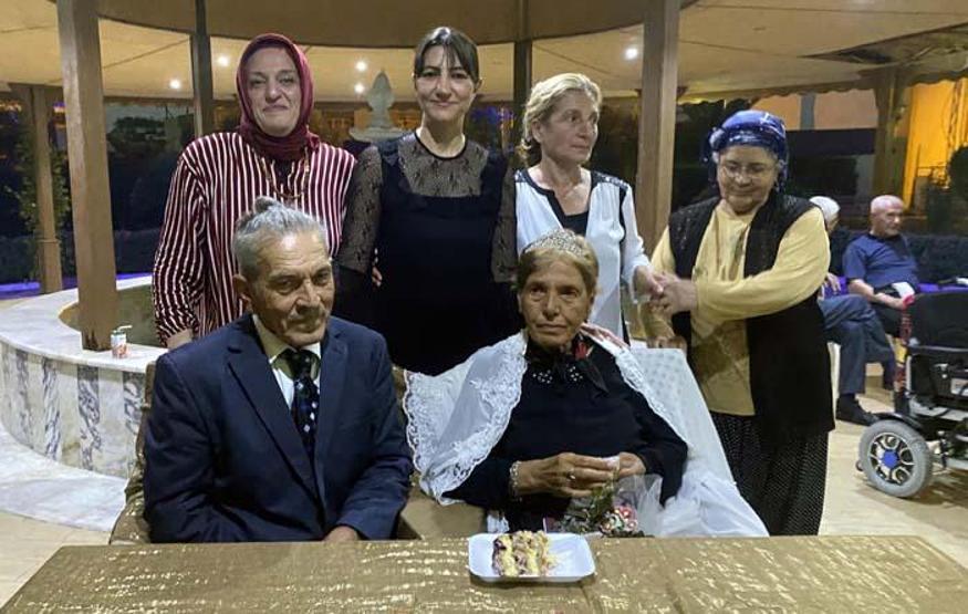 Huzurevinde tanışıp, mutluluğa ‘evet’ dediler