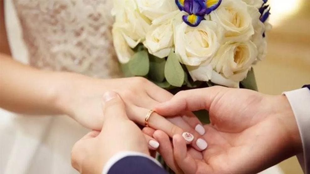 Yeni evlenen çiftlere faizsiz kredi