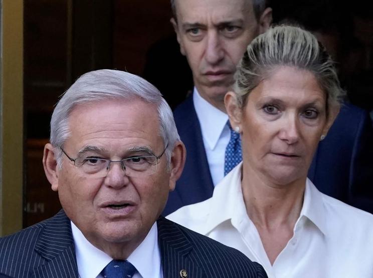 Türkiye düşmanı senatör Bob Menendez'in cezası belli oldu
